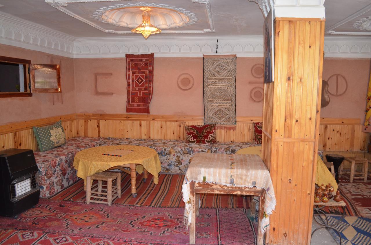 Hotel Restaurant La Gazelle De Dades Akhendachou n'Ait Ouffi Exterior photo