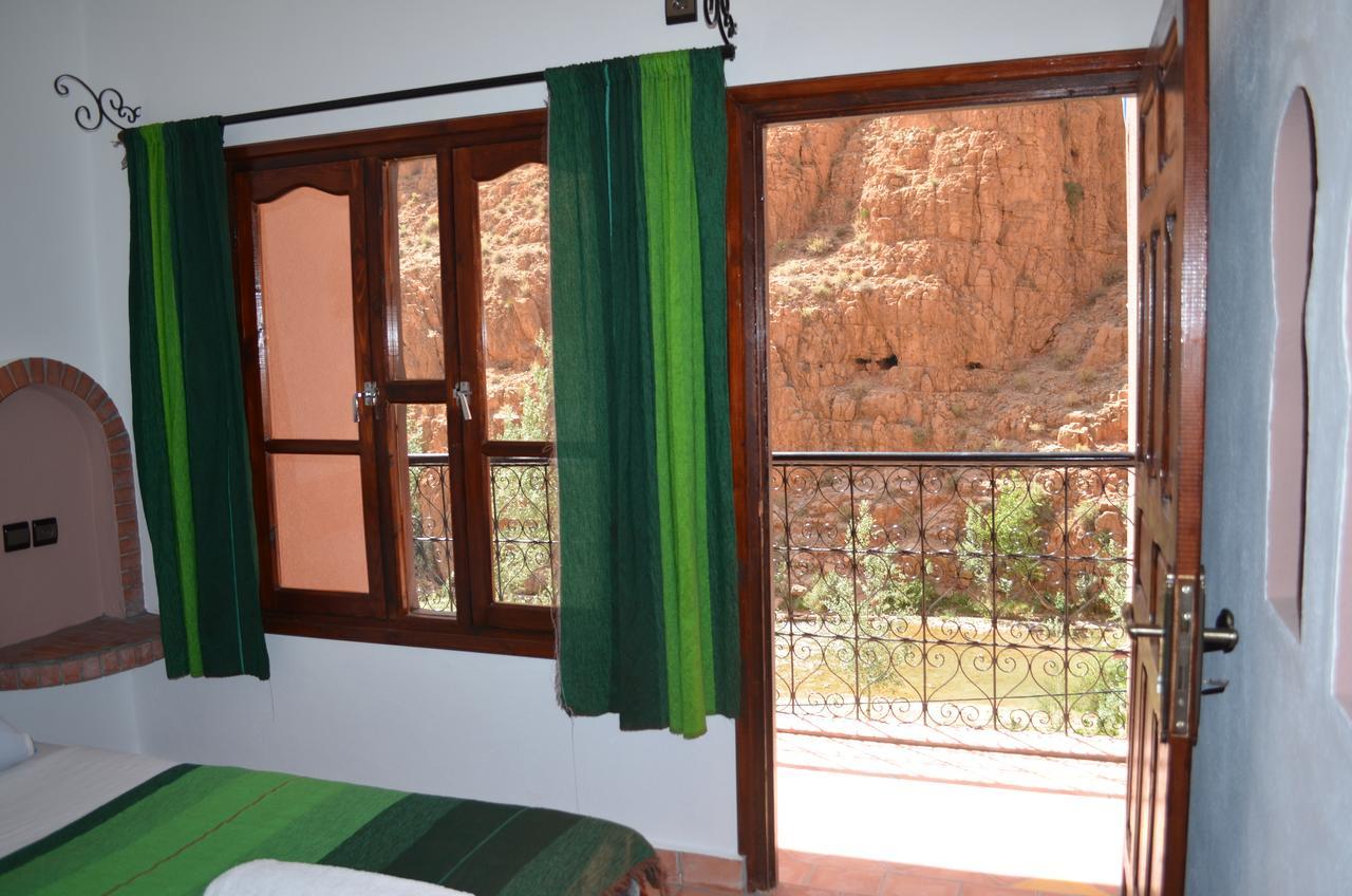 Hotel Restaurant La Gazelle De Dades Akhendachou n'Ait Ouffi Exterior photo